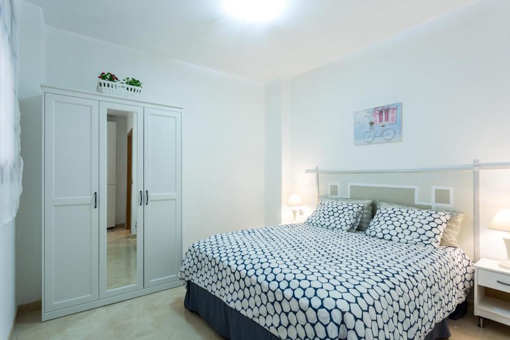 Apartamento En San Lorenzo Севилья Экстерьер фото